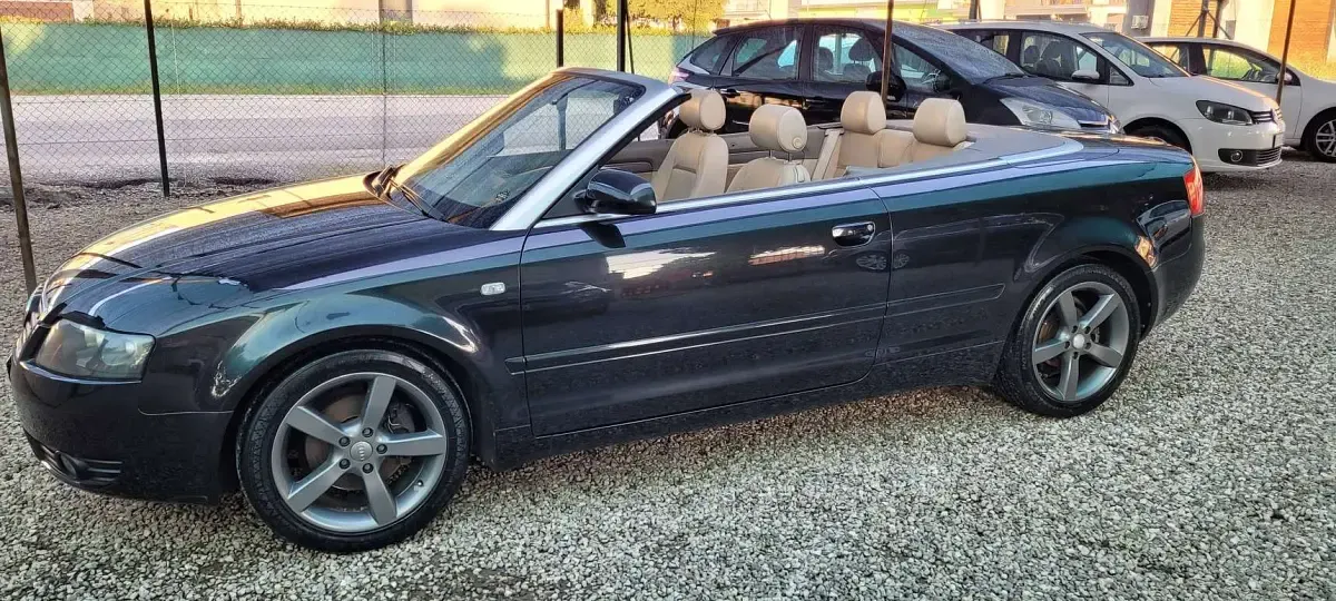 Usata Audi A4 Cabriolet 131 CV (96 kW) 2005 Nero Cabrio