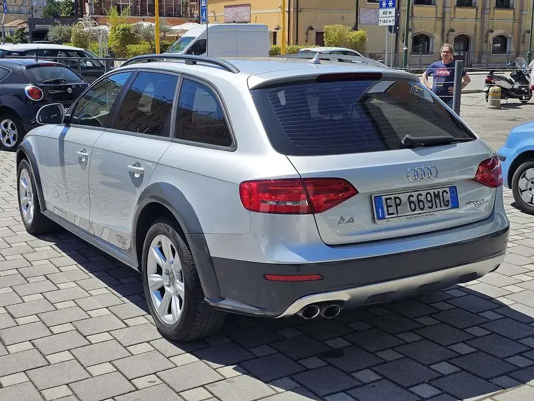 Usata Audi A4 Allroad Advanced Plus 177 CV (130 kW) 2012 Station wagon