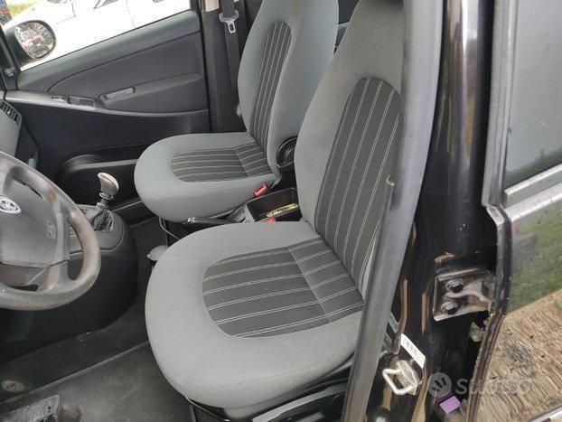 Usata Lancia Musa Gold 95 CV (69 kW) 2012 Nero Monovolume