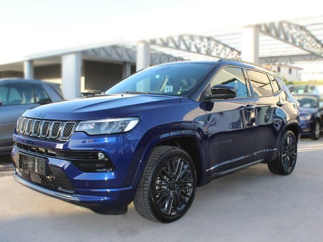Usata Jeep Compass 180 CV (132 kW) 2021 Blu met. SUV
