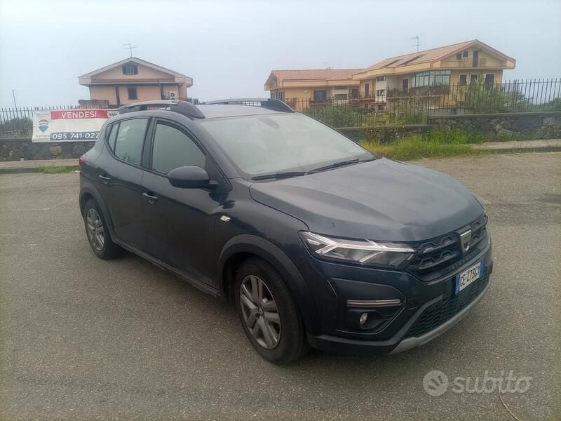 Usata Dacia Sandero 90 CV (66 kW) 2021 Grigio Utilitaria
