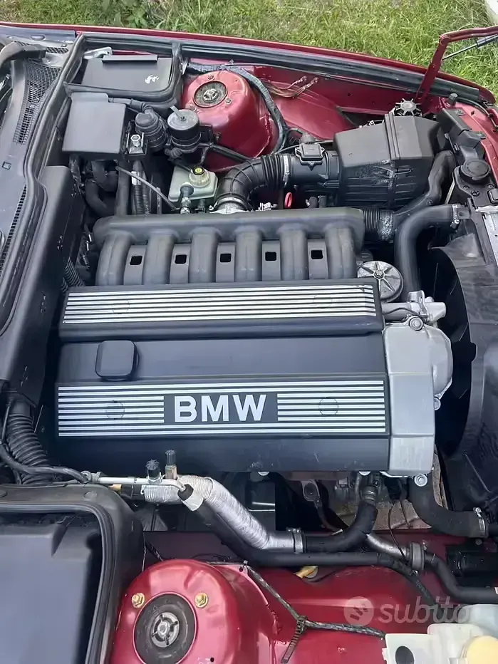 Usata BMW 520 150 CV (110 kW) 1994 Rosso Berlina