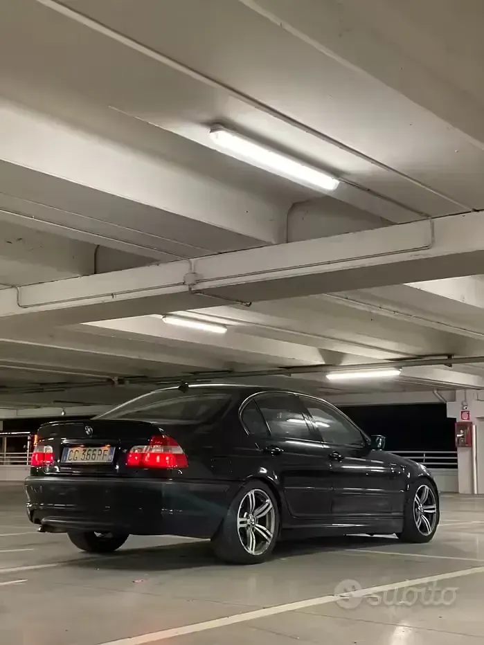 Usata BMW 320 M Sport 150 CV (110 kW) 2003 Nero Berlina