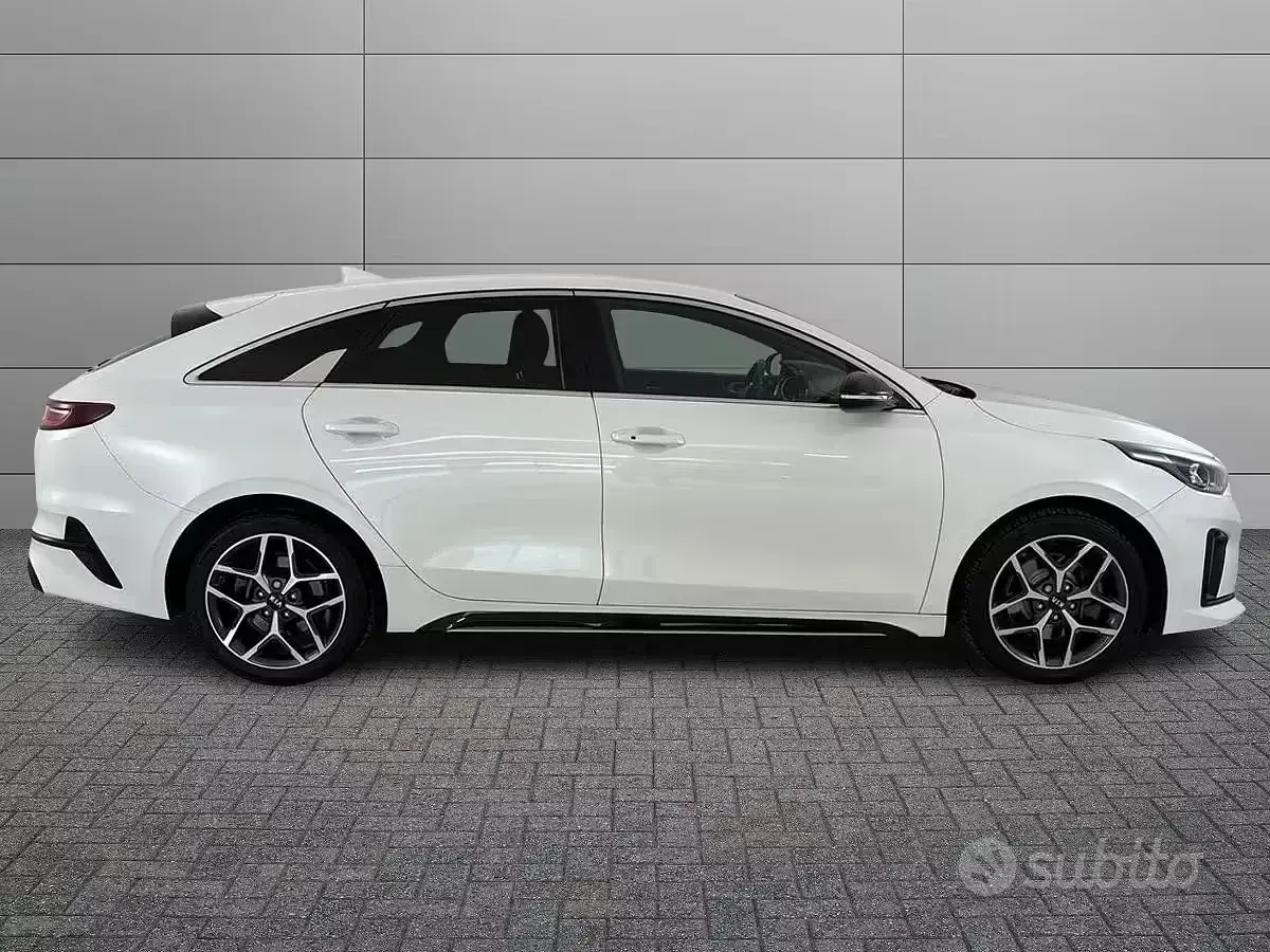 Usata Kia ProCeed GT-Line 136 CV (100 kW) 2020 Bianco Station wagon