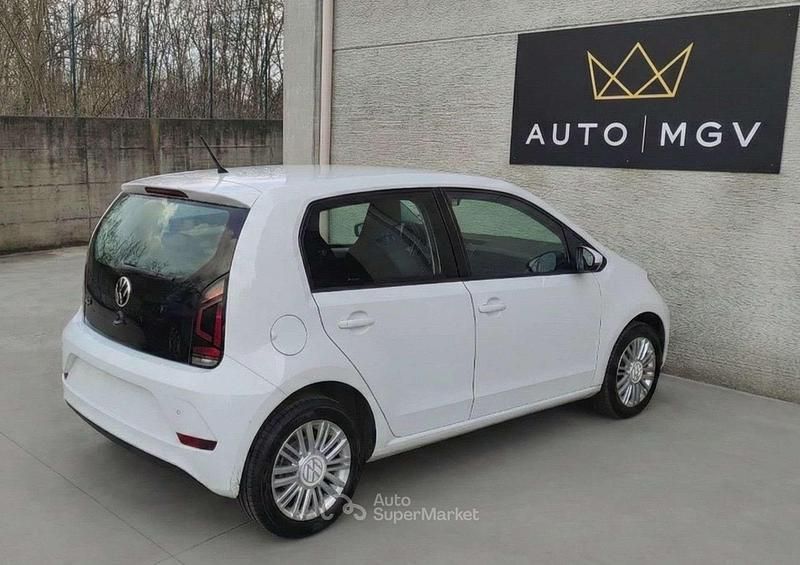 Usata VW up! Move 65 CV (47 kW) 2022 Bianco Utilitaria