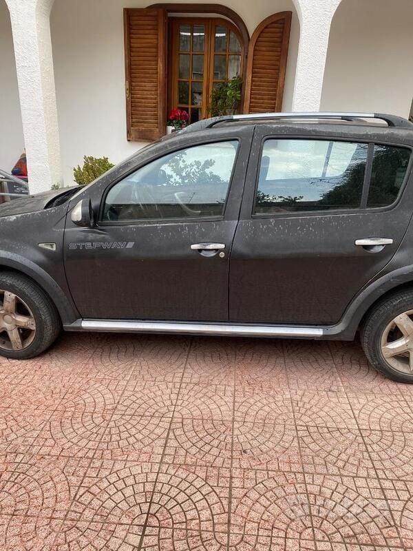 Usata Dacia Sandero 2010 Utilitaria