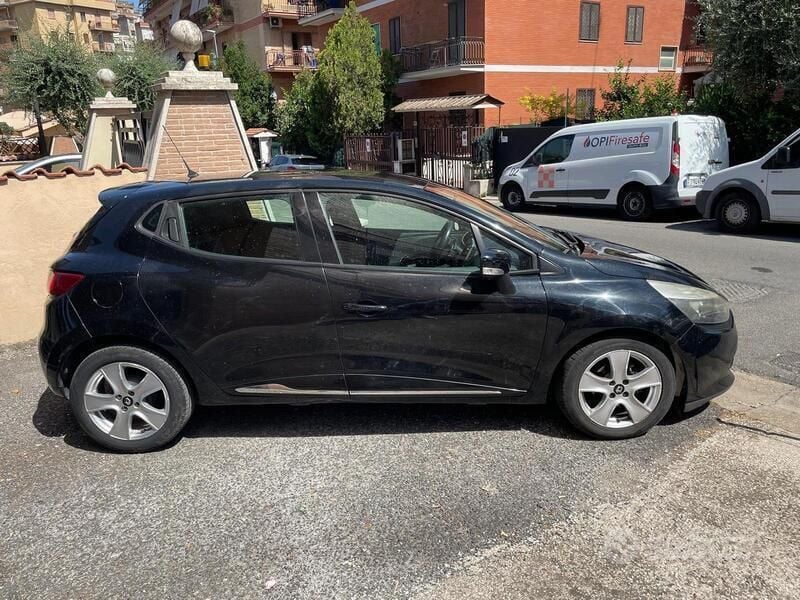 Usata Renault Clio IV 75 CV (55 kW) 2013 Nero Berlina