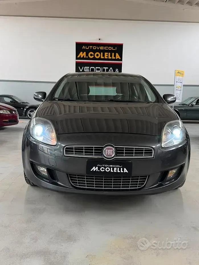 Usata Fiat Bravo Emotion 120 CV (88 kW) 2010 Grigio Utilitaria