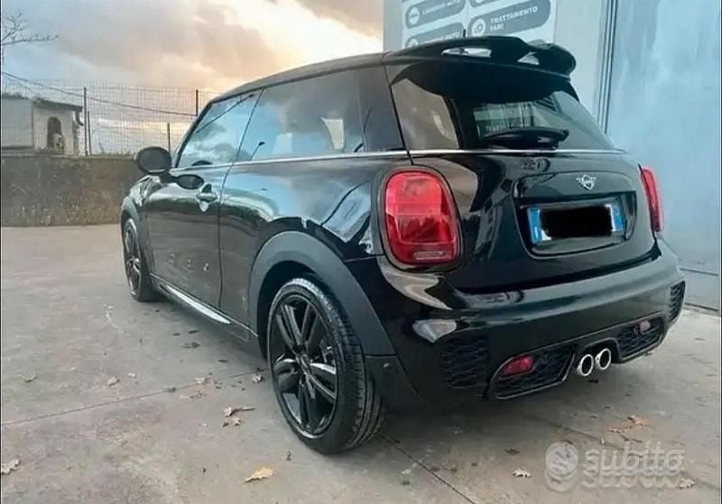 Nero Usata 2018 Mini Cooper S Due volumi | 20.000 € (Buon prezzo) - Immagine 1/4