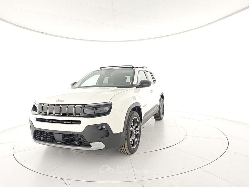 Nuova Jeep Avenger Summit 109 CV (80 kW) 2025 Grigio SUV