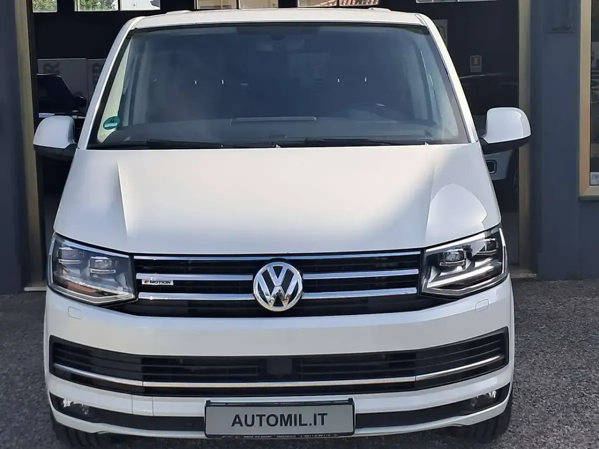 Usata VW Multivan Generation Six 204 CV (150 kW) 2016 Bianco Monovolume