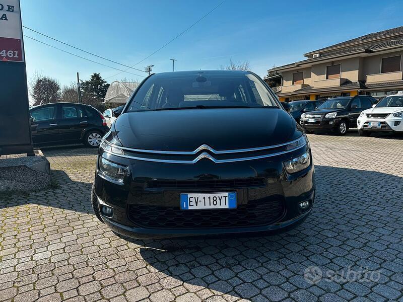 Usato 2014 Citroën C4 Picasso 1.6 Diesel 115 CV (7.999 €)