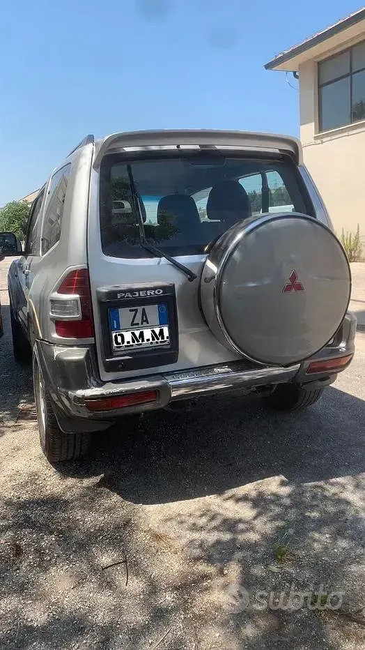 Usata Mitsubishi Pajero 160 CV (117 kW) 2002 SUV