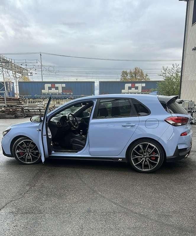 Usata 2018 Hyundai i30 N Performance Tre volumi | 24.500 € (Ottimo prezzo) - Immagine 1/3