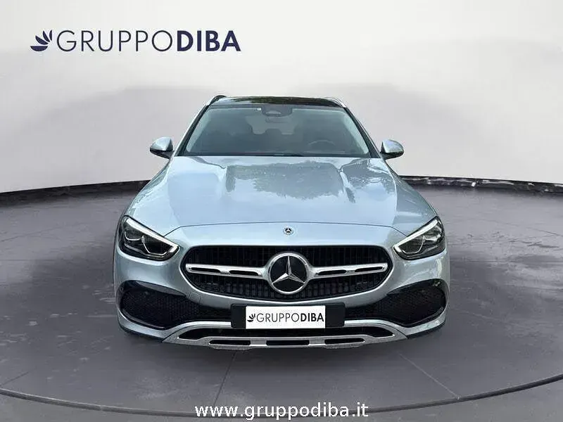 Usata Mercedes 220 Advanced Plus 197 CV (144 kW) 2023 Argento Station wagon