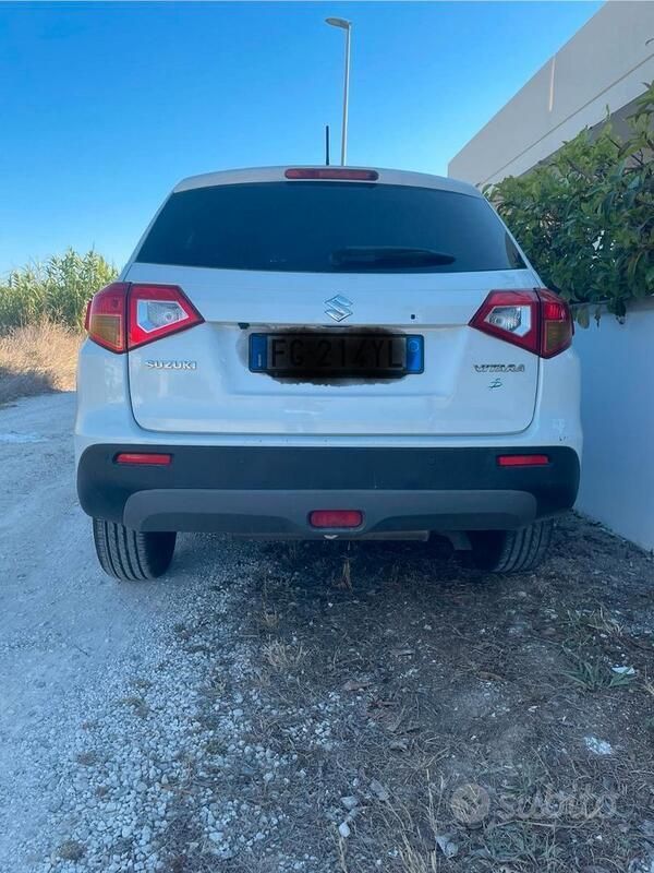 Usata Suzuki Vitara 120 CV (88 kW) 2017 SUV