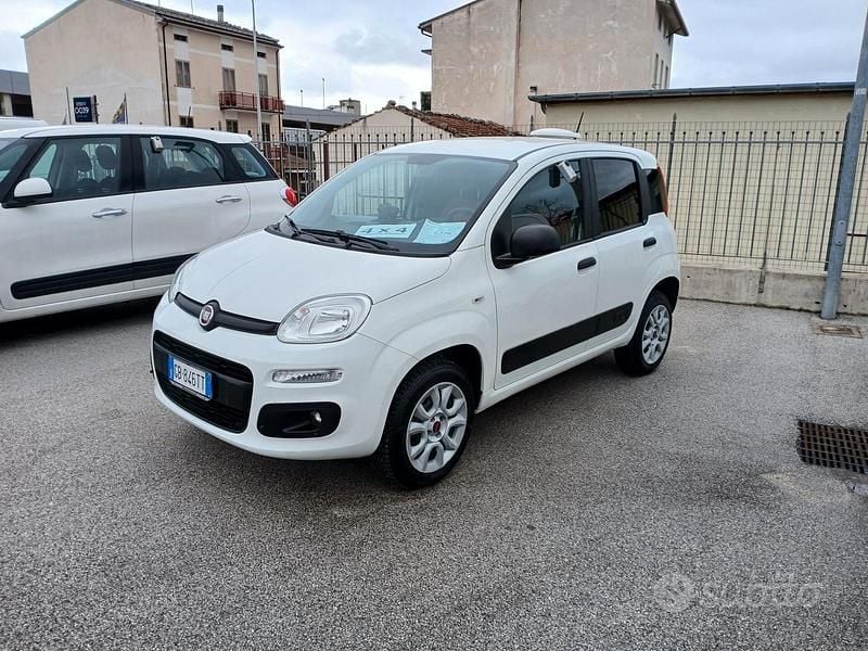 Usata Fiat Panda 4x4 85 CV (62 kW) 2020 Bianco Utilitaria