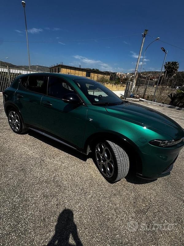 Usata Alfa Romeo Tonale Veloce 131 CV (96 kW) 2024 Verde SUV
