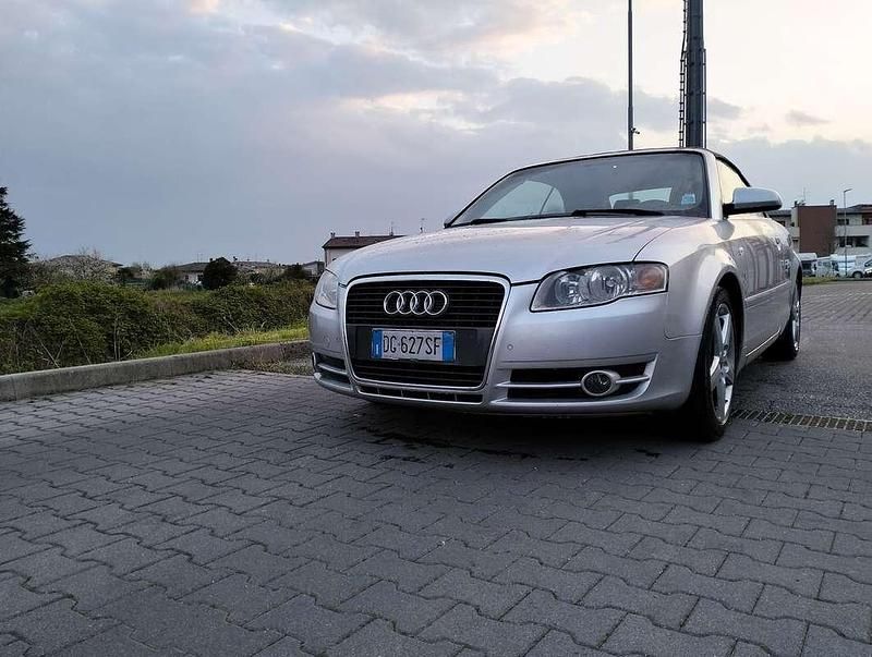 Usata Audi A4 Cabriolet Ambiente 140 CV (102 kW) 2007 Argento Cabrio