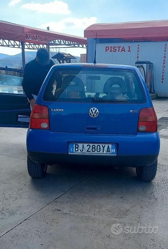 Usata VW Lupo 75 CV (55 kW) 2001 Blu Utilitaria