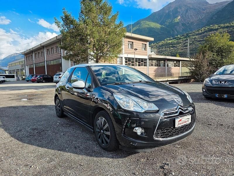 Usata Citroën DS3 95 CV (69 kW) 2011 Nero Coupé