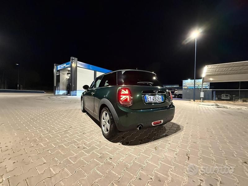 Usata Mini Cooper 116 CV (85 kW) 2015 Utilitaria