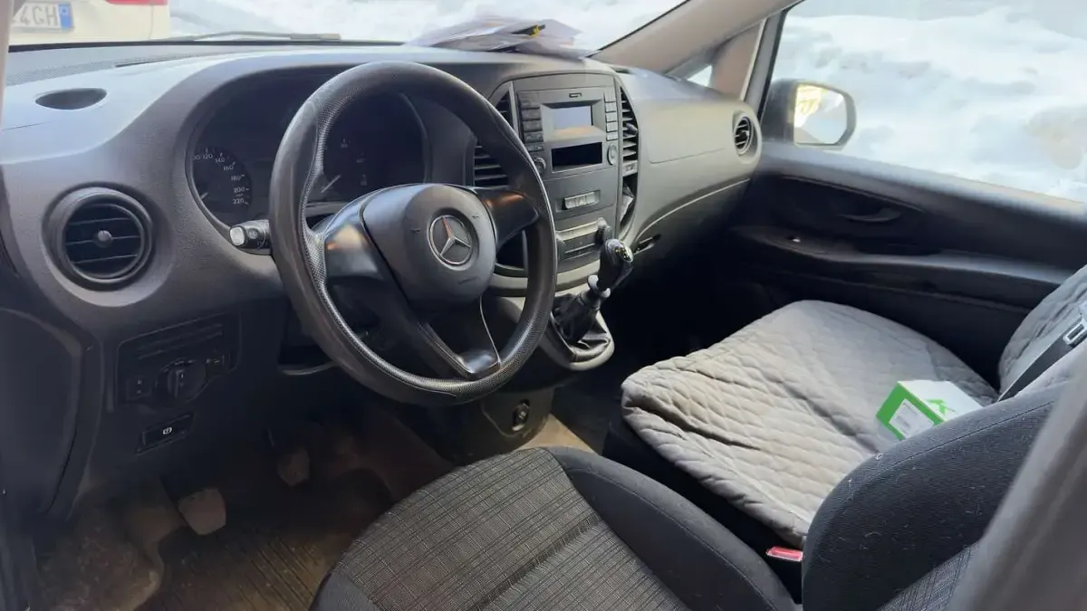 Usata Mercedes Vito 136 CV (100 kW) 2016 Furgone