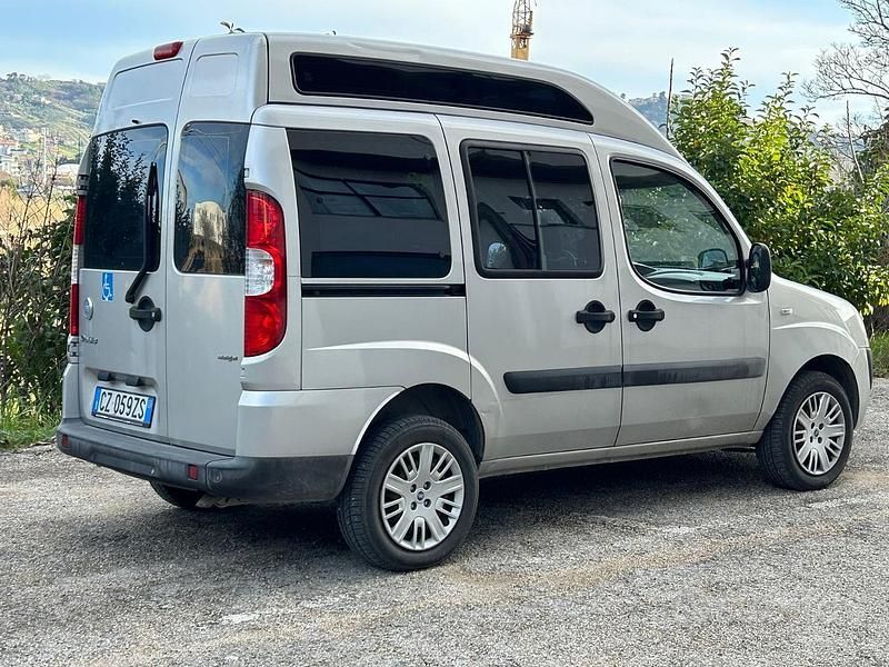 Usata Fiat Doblò 2005 Grigio Monovolume
