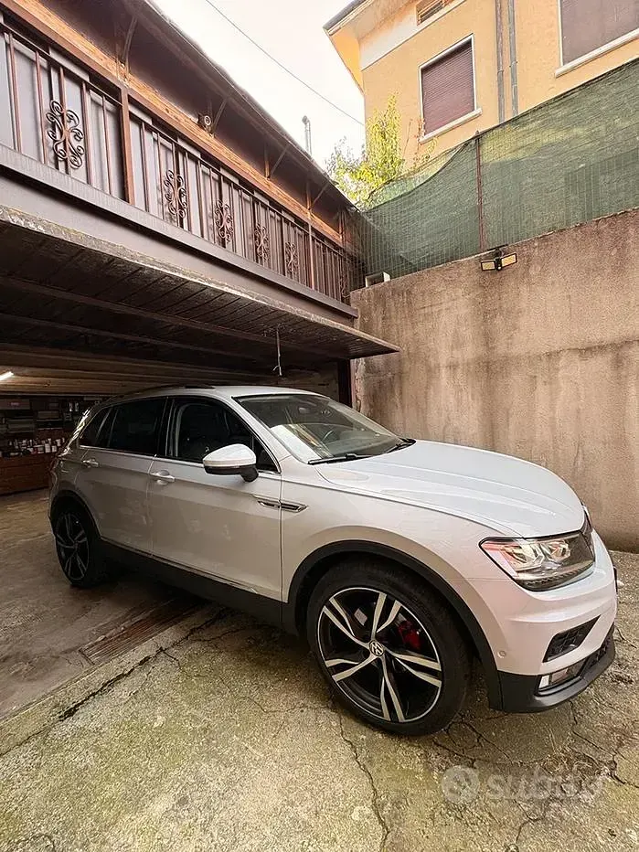 Usata VW Tiguan 150 CV (110 kW) 2019 Bianco SUV