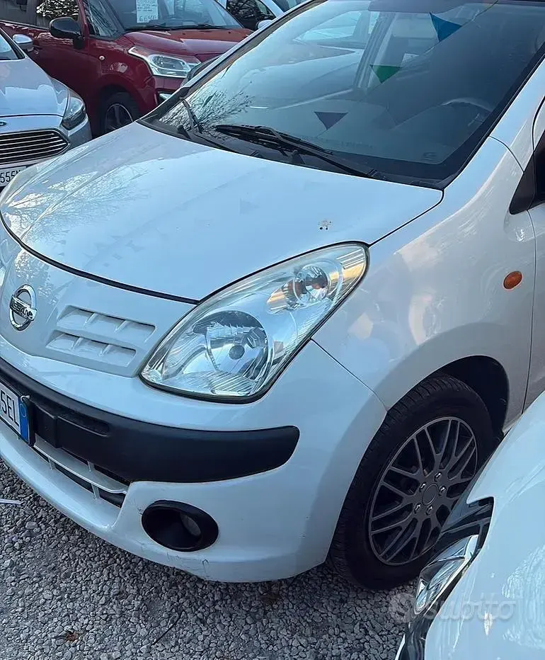 Usata Nissan Pixo 68 CV (50 kW) 2009 Bianco Utilitaria