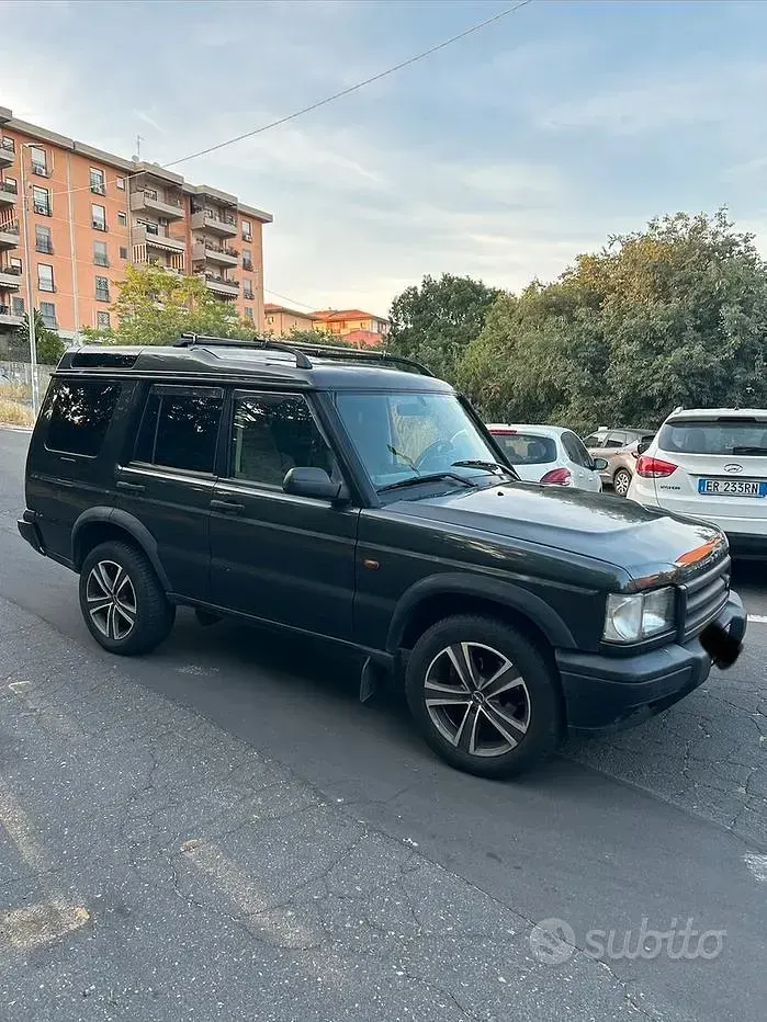 Usata Land Rover Discovery 138 CV (101 kW) 2000 Grigio SUV