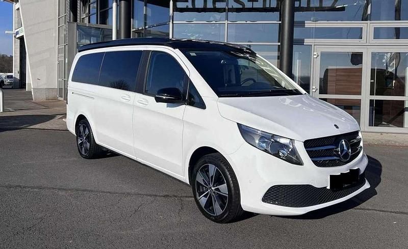 Usata Mercedes V250 190 CV (139 kW) 2022 Bianco Monovolume