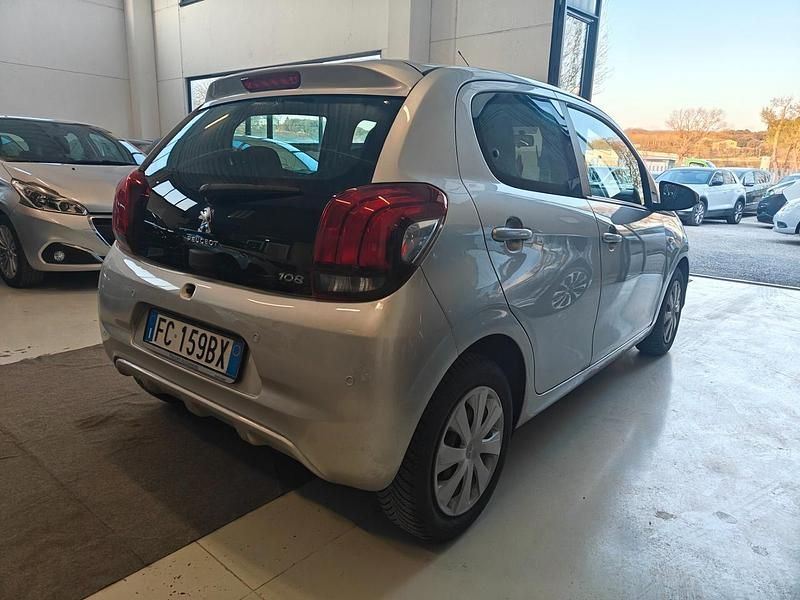 Usata Peugeot 108 Active 69 CV (50 kW) 2016 Argento Utilitaria