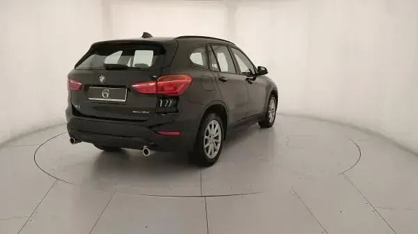 Usata BMW X1 Advantage 150 CV (110 kW) 2021 Nero SUV
