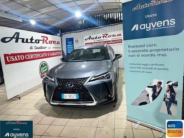 Usata Lexus UX 250h Business Edition 152 CV (111 kW) 2022 Grigio SUV