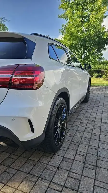 Usata Mercedes GLA200 Edition 136 CV (100 kW) 2019 SUV