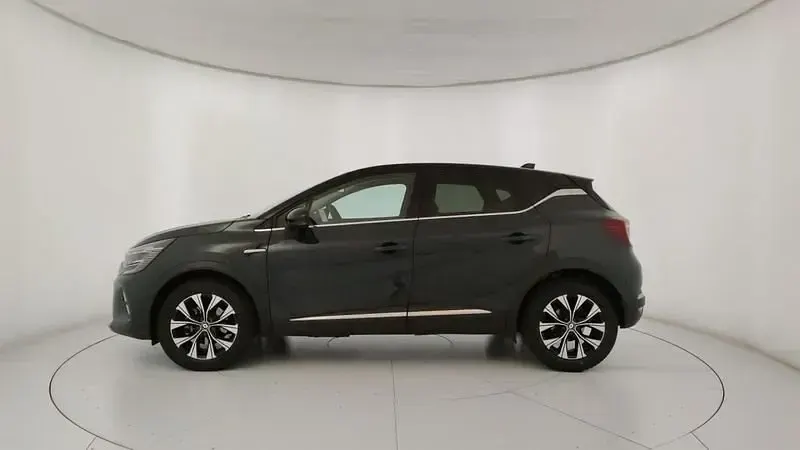 Usata Renault Captur Techno 143 CV (105 kW) 2023 Blu SUV