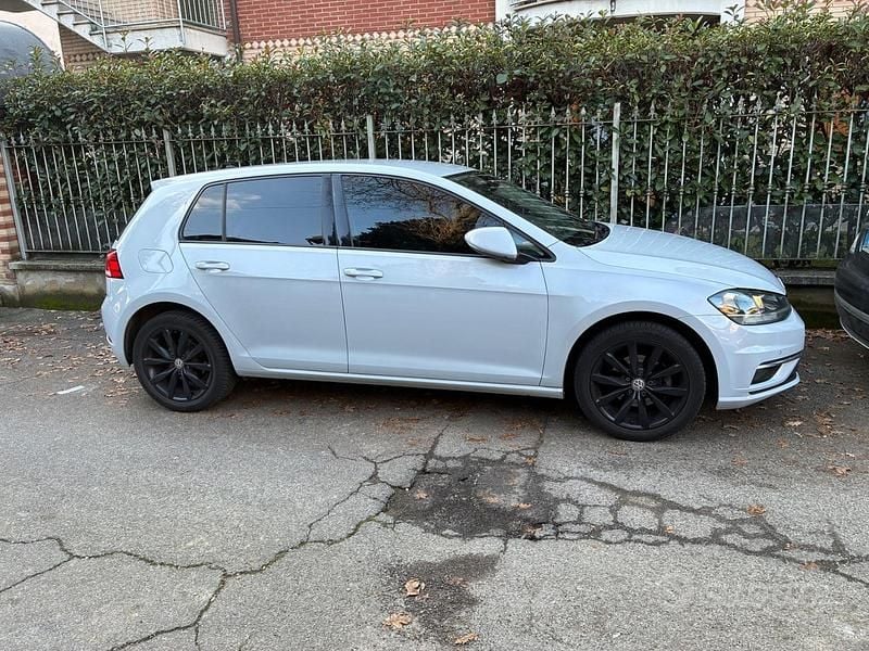 Usata VW Golf VII Business 110 CV (80 kW) 2017 Bianco Berlina