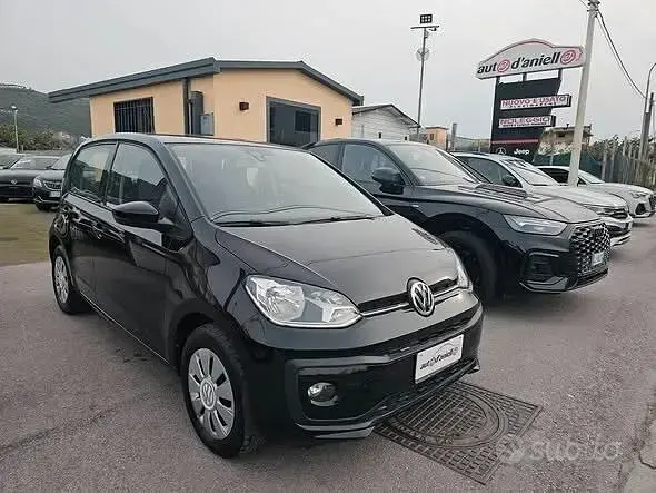Usata VW up! Move 75 CV (55 kW) 2018 Nero Utilitaria