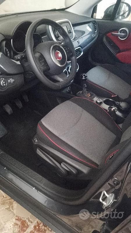 Usata Fiat 1600 120 CV (88 kW) 2017 Blu Berlina