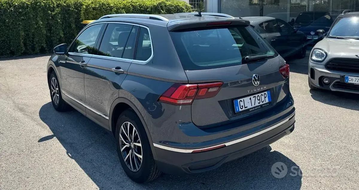 Usata VW Tiguan Life 150 CV (110 kW) 2022 Grigio SUV