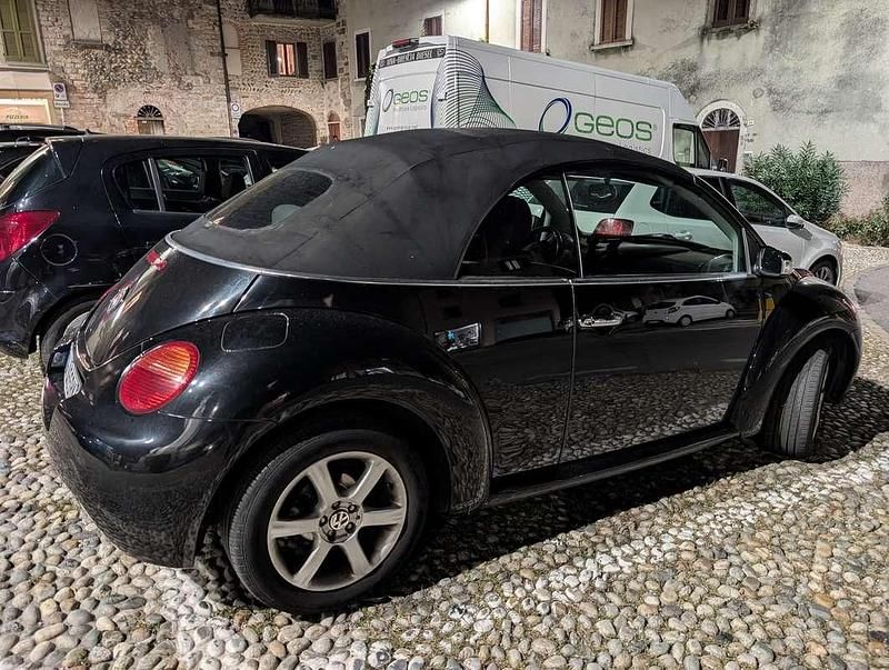 Usata VW New Beetle 102 CV (75 kW) 2004 Utilitaria