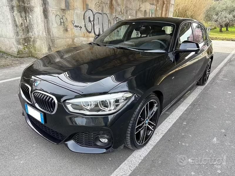 Usata BMW 118 150 CV (110 kW) 2017 Nero Utilitaria