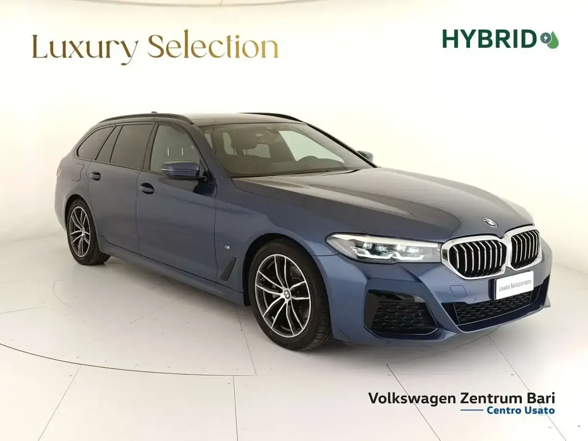 Usata BMW 520 M Sport 190 CV (139 kW) 2022 Blu Station wagon