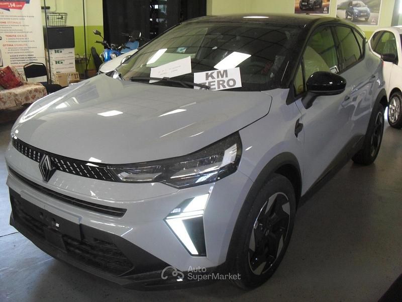 Nuova Renault Captur Techno 101 CV (74 kW) 2025 Grigio SUV