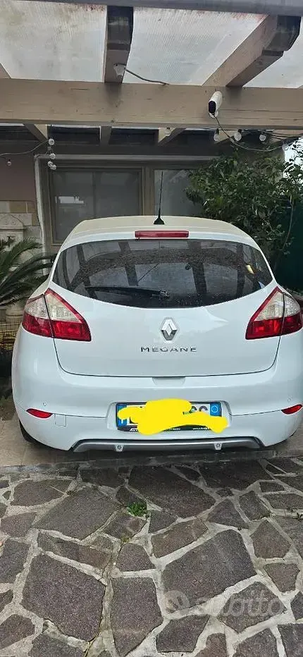Usata Renault Mégane III 82 CV (60 kW) 2014 Bianco Berlina