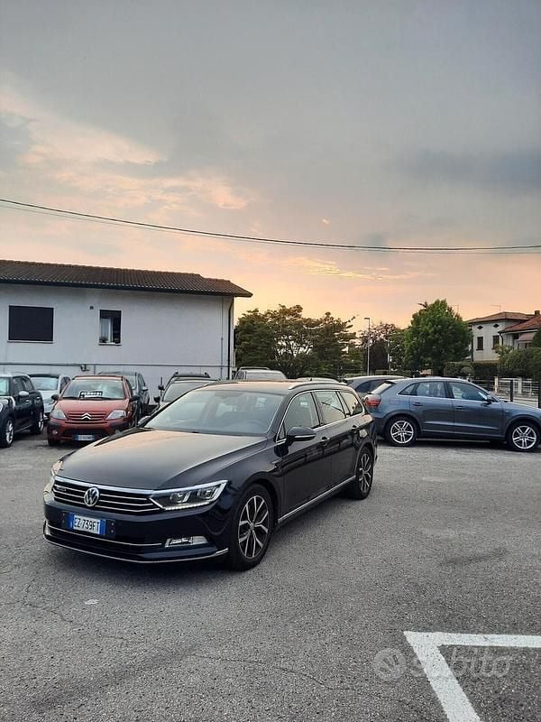 Nero Usata 2015 VW Passat Highline Station wagon | 13.500 € (Super prezzo) - Immagine 1/4