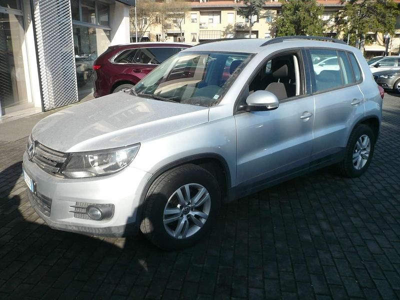 Usata VW Tiguan Trendline 122 CV (89 kW) 2015 Argento SUV