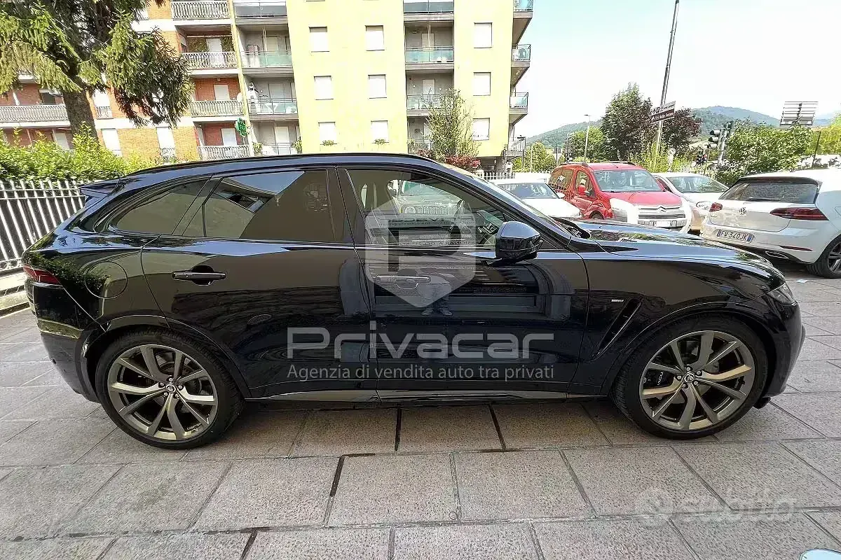 Usata Jaguar F-Pace SVR 551 CV (405 kW) 2023 Nero SUV