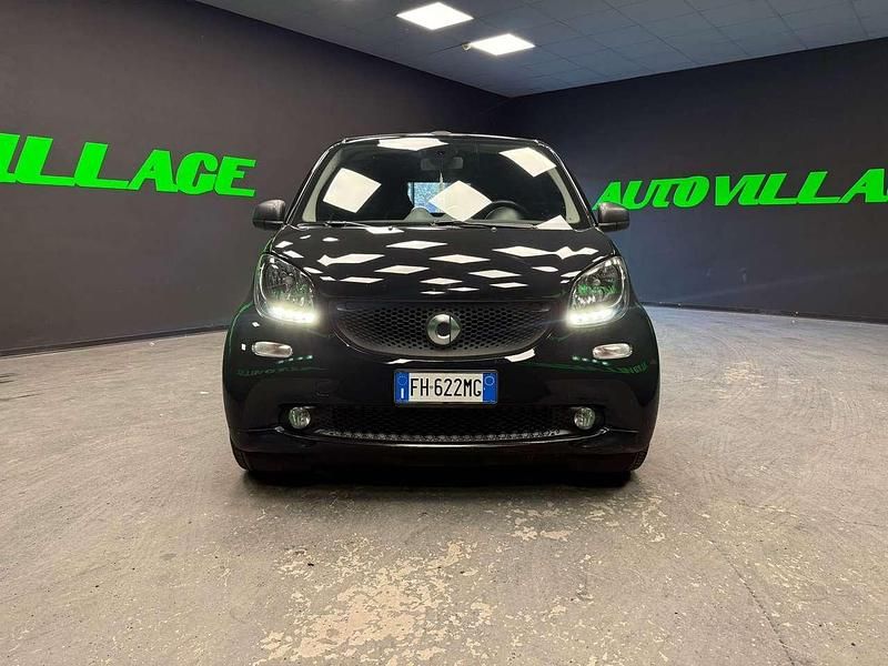 Usata Smart ForTwo Cabrio Passion 71 CV (52 kW) 2017 Nero Cabrio